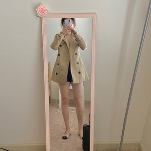 High Quality Trench Coat!